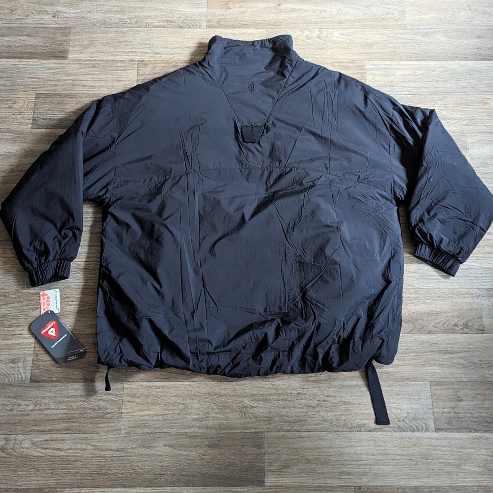 NWT Free People Faye Puffer Pullover Black Oversized Jacket Size Medium - Picture 4 of 13